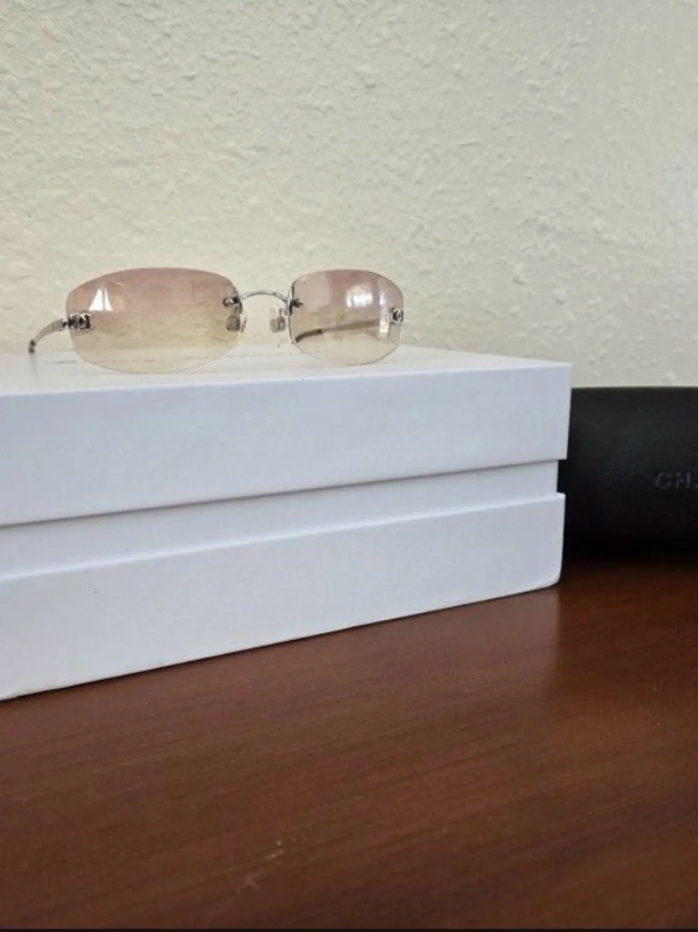 Vintage Chanel 4002 Rimless Pink Gradient Sunglasses Y2K
